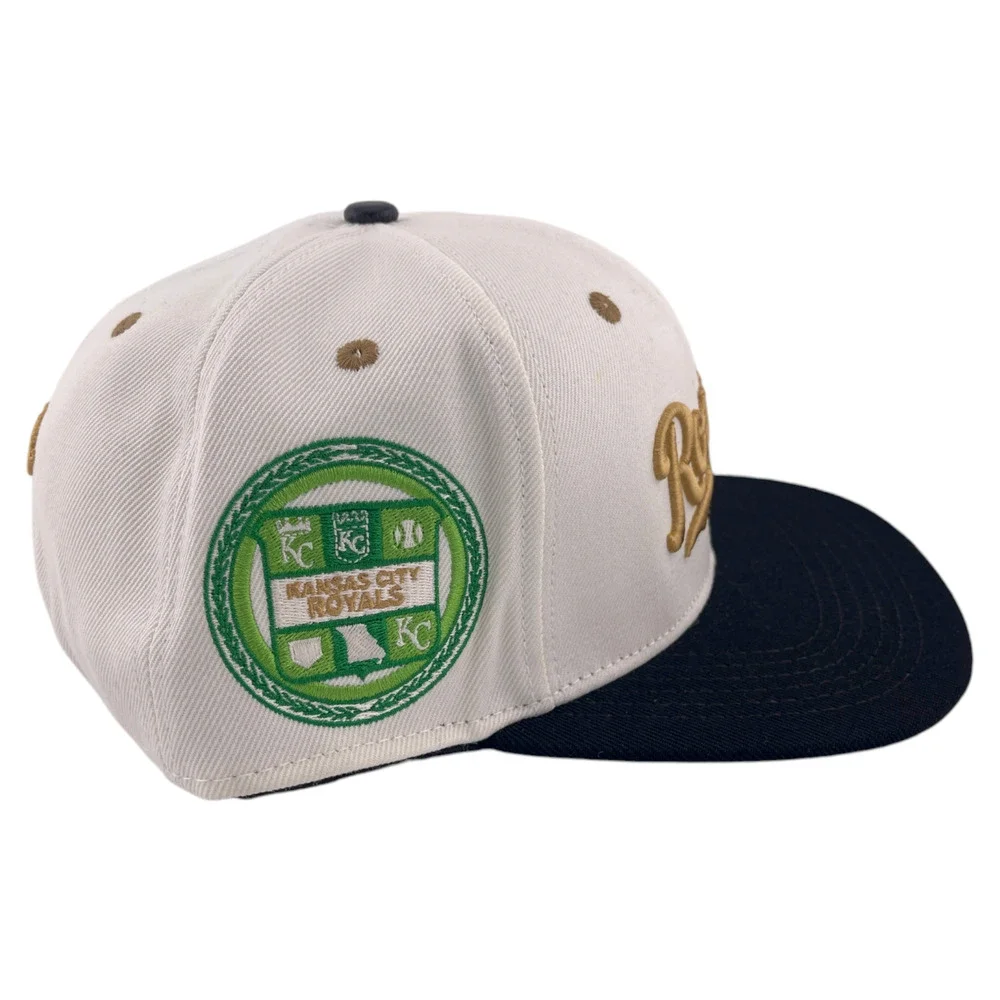 Pro Standard Kansas‎ City Royals MLB Script Logo Patch Ivory/Gold Snapback Hat